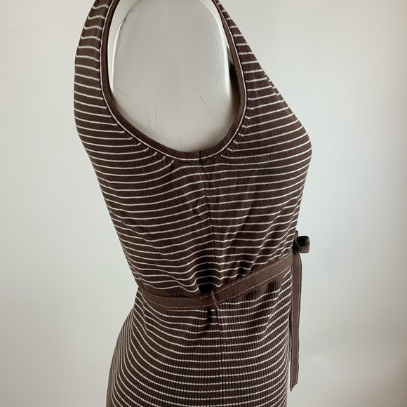 Nine & Company Sleeveless V Neck Sweater- Small - Picture 5 of 7